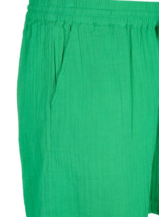 Zizzi Short en mousseline de coton avec poches, Jolly Green, Packshot image number 2