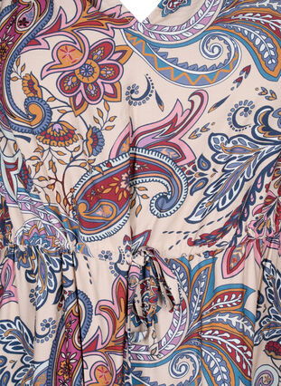 Zizzi Robe manches courtes en viscose avec imprimé paisley, Sand Do. Paisley AOP, Packshot image number 2