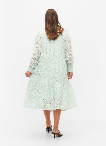 Zizzi Robes en dentelle avec manches longues, Pastel Green , Model image number 1