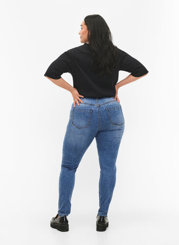 Zizzi Jean Amy taille haute et coupe super slim, Blue denim, Model image number 1