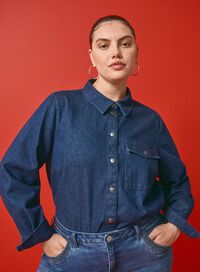 Veste en jean avec poche poitrine, , Model