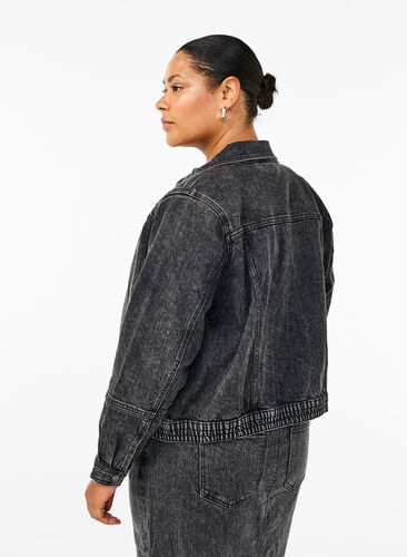 Zizzi Veste en jean avec fermeture éclair cachée, Dark Grey Denim, Model image number 1