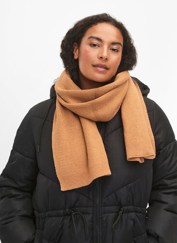 Zizzi Écharpe de couleur unie en viscose, Tobacco Brown, Model image number 0