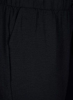 Zizzi Short avec poches et ceinture élastique, Black, Packshot image number 2