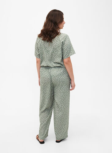 Zizzi FLASH – Pantalon imprimé avec poches, Iceberg Green Dot, Model image number 1