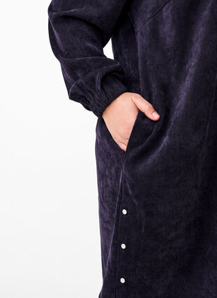 Zizzi Robe courte en velours avec poches, Black, Model image number 3