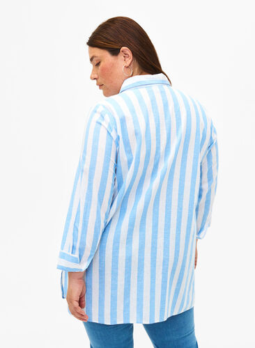 Zizzi Chemise longue en lin et en coton, Blue White Stripe, Model image number 1