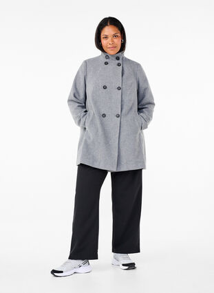 Zizzi Trench court avec coupe trapèze, Light Grey Melange, Model image number 2