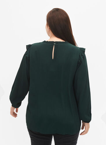 Zizzi Blouse en viscose avec froufrous et dentelle, Scarab, Model image number 1