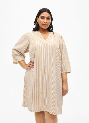 Zizzi Robe rayée à manches 3/4, Camel Stripe, Model image number 0