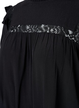 Zizzi Blouse en viscose avec froufrous et dentelle, Black, Packshot image number 2