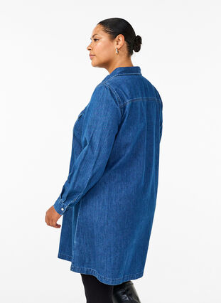 Zizzi Robe en jean avec boutons, Medium Blue Denim, Model image number 1