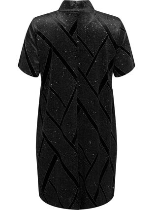 Zizzi Robe en velours scintillante avec col roulé, Black, Packshot image number 1