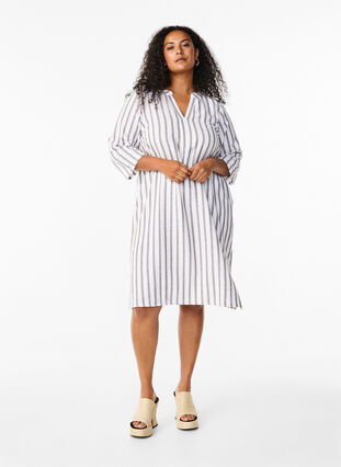 Zizzi Robe tunique rayée en mélange de lin et de viscose, White Stripe, Model image number 2