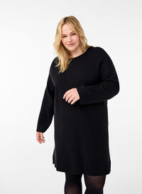 Robe en maille avec col rond à fente, Black Solid, Model