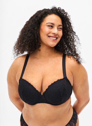 Zizzi Soutien-gorge en dentelle moulé avec armatures, Black, Model image number 0