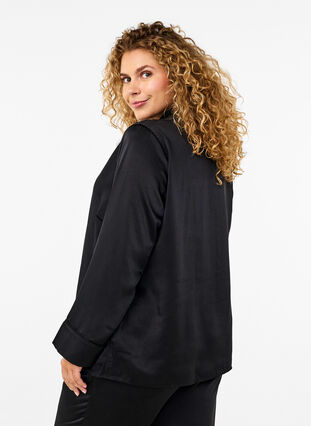 Zizzi Chemise de nuit en satin, Black, Model image number 1