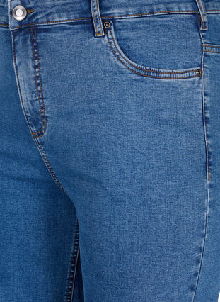Zizzi  Shorts en jean moulants à taille haute, Blue Denim, Packshot image number 2