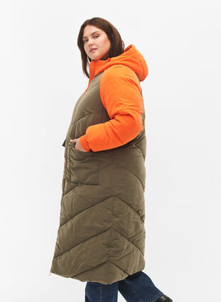 Zizzi Veste d'hiver longue à capuche avec blocs de couleurs, Bungee Cord Comb, Model image number 2