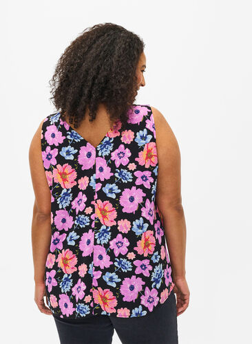 Zizzi Top floral avec col en V, Black Big Flower AOP, Model image number 1