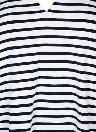 Zizzi T-shirt en coton à rayures et encolure en V, B. White/Bl. Stripes, Packshot image number 2