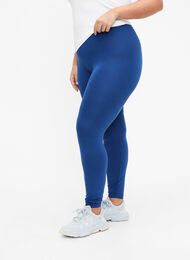 Leggings basiques en viscose, Monaco Blue, Model