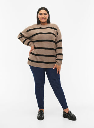 Zizzi FLASH - Pull en tricot rayé, Fungi/Black Stripe, Model image number 2