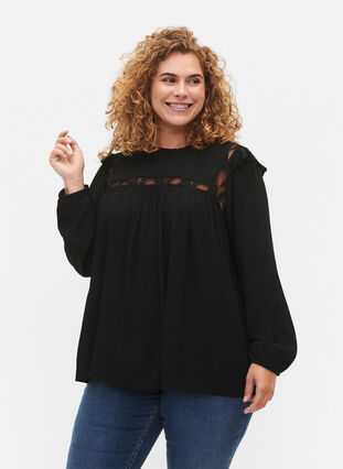 Zizzi Blouse en viscose avec froufrous et dentelle, Black, Model image number 0