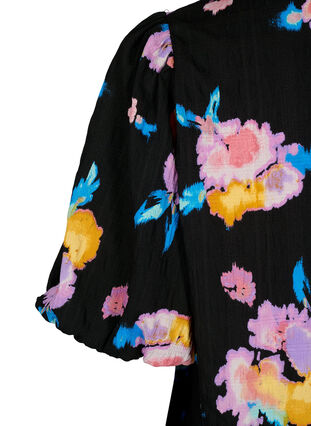 Zizzi Robe à manches courtes bouffantes et à imprimé floral, Black w. flower AOP, Packshot image number 3