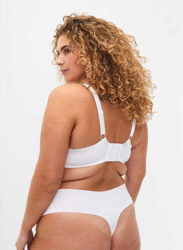 Zizzi Soutien-gorge en dentelle rembourré avec armature, Bright White, Model image number 1