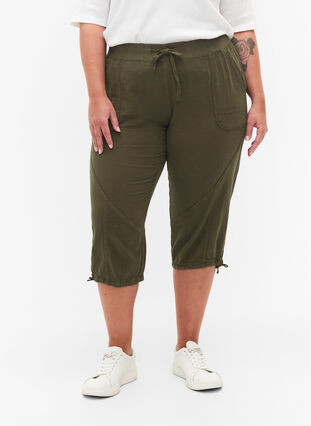 Zizzi Pantacourt en coton, Ivy Green, Model image number 2