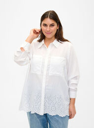 Chemise en viscose avec broderie anglaise, Bright White, Model