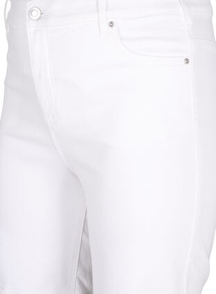 Zizzi  Shorts en jean moulants à taille haute, Bright White, Packshot image number 2