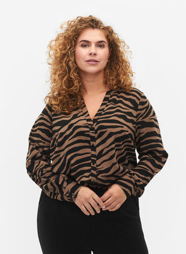 Zizzi Chemise à col en V avec imprimé zèbre, Black/Brown Zebra, Model image number 0