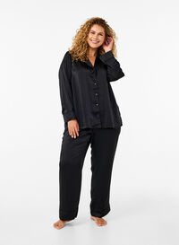 Pantalon de pyjama en satin avec taille élastiquée, Black, Model