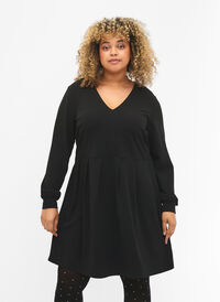 Robe forme A avec décolleté en V, Black, Model