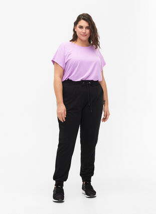 Zizzi Pantalon de survêtement ample avec poches, Black, Model image number 3