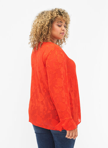 Zizzi Chemise à manches longues avec look jacquard, Orange.com, Model image number 1