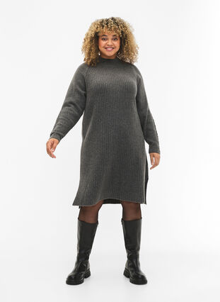 Zizzi Robe en Tricot Côtelé avec Col roulé, Dark Grey Melange, Model image number 2