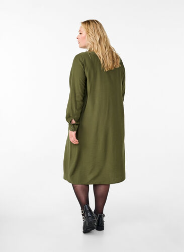 Zizzi Robe chemise avec poches, Winter Moss, Model image number 1