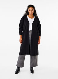 Cardigan long en tricot avec poches, Black, Model