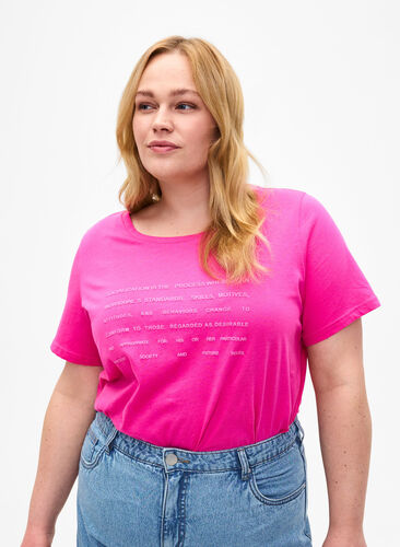 Zizzi T-shirt avec motif de texte, Shocking Pink W.Pink, Model image number 0