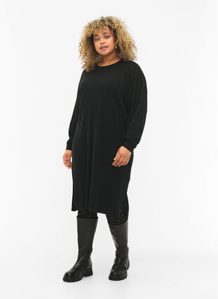 Zizzi Robe en tricot overzise avec fente, Black, Model image number 0