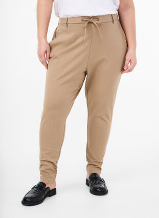 Zizzi Pantalon Maddison, Silver Mink, Model image number 2