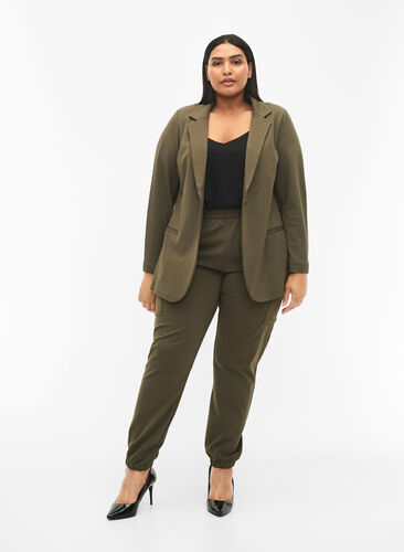 Zizzi Pantalon cargo avec taille élastique, Forest Night, Model image number 0