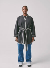 Manteau léger avec bords de couleur contrastée, , Model