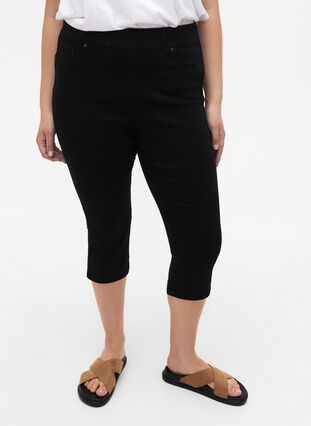 Zizzi  Pantacourts en jean avec ceinture élastique, Black, Model image number 2